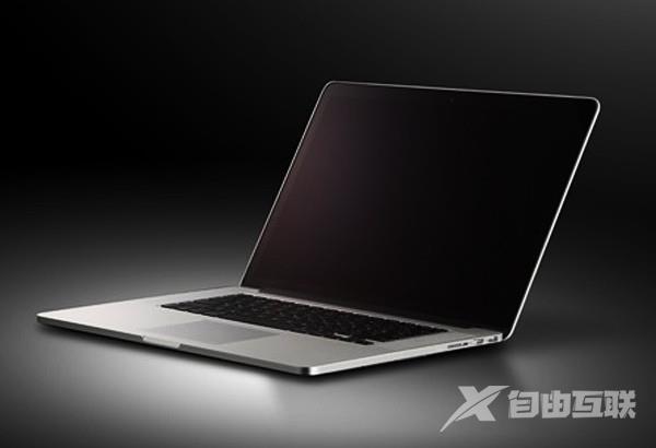 果粉们又要疯狂了 库克自曝全新MacBook下月发布